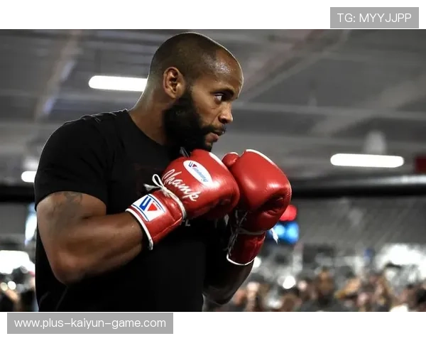 UFC多位选手提升综合耐力训练秘籍：夺取擂台制胜的核心力量